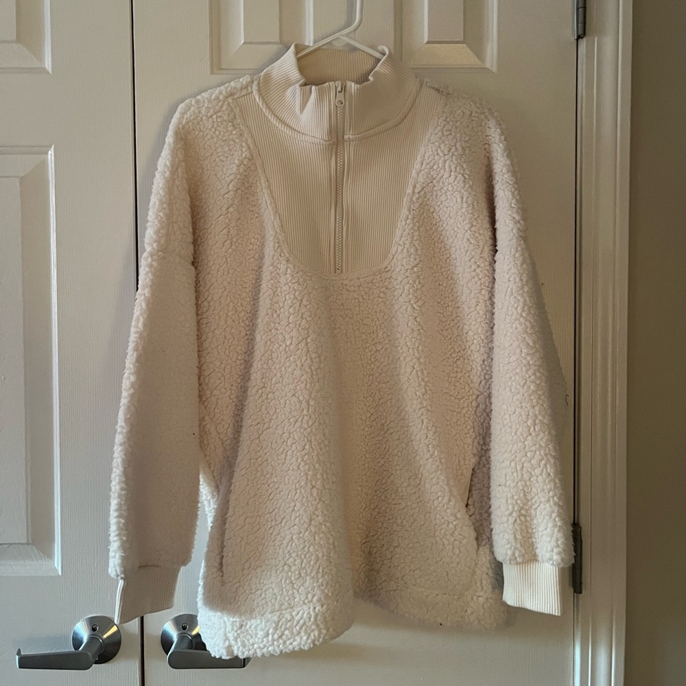 Aerie Oversized Sherpa Zip Up Size Medium NWOT